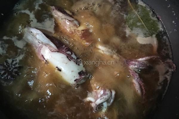卤鱿鱼的做法图解5
