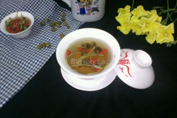 枸杞菊花金银花茶的做法图解4
