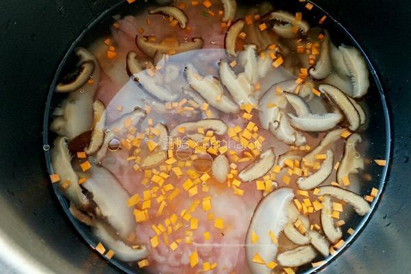 香菇胡萝卜粥的做法图解4