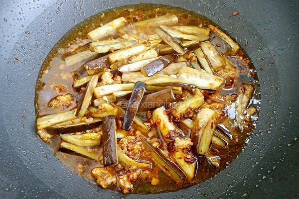 肉末酱烧茄子的做法图解9
