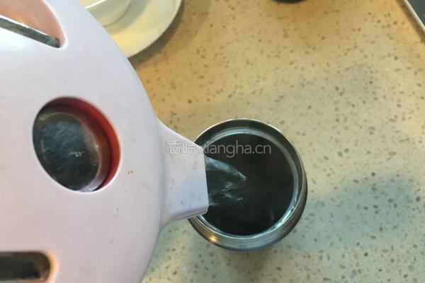 泡发干海参的做法图解5