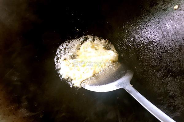 蛋炒凉皮的做法图解2