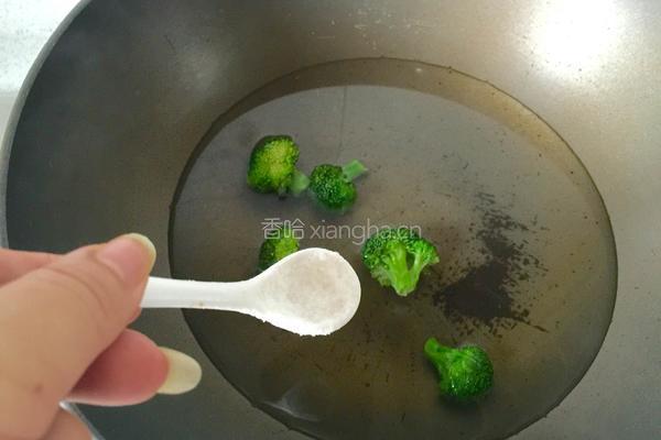 清蒸银鳕鱼的做法图解5