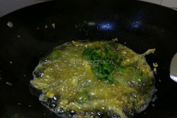 甜紫苏叶配油炸鱼的做法图解8