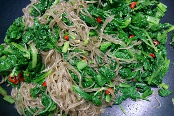 小白菜炖粉丝的做法图解5