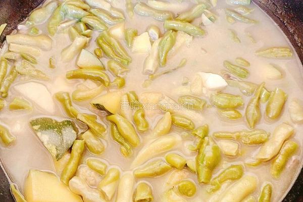 土豆豆角炖南瓜的做法图解8