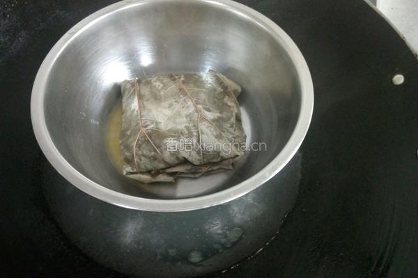 荷叶蒸肉的做法图解6
