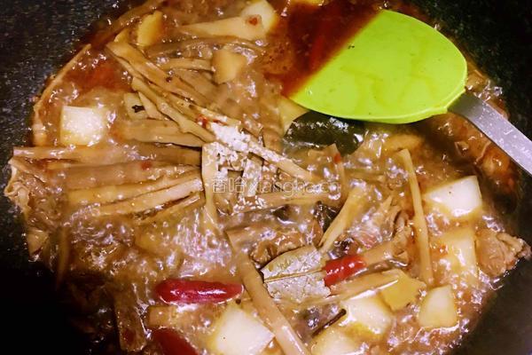 牛肉烧竹笋的做法图解15