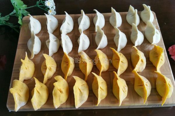 玉米虾仁水饺的做法图解7