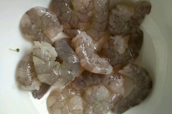 海鲜烩饭的做法图解1