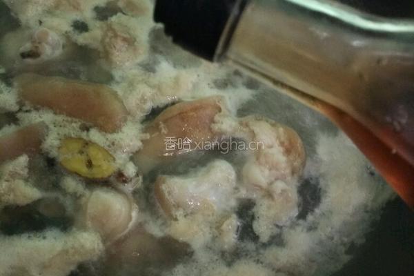 无花果炖猪脚的做法图解3