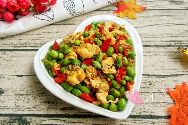 毛豆炒蛋的做法图解11