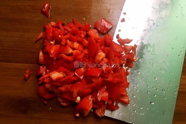 毛豆炒蛋的做法图解2