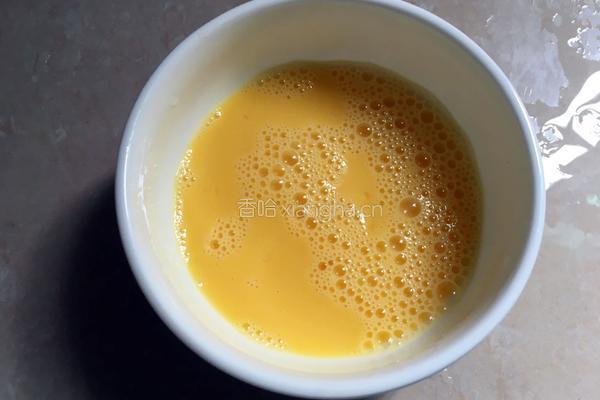 毛豆炒蛋的做法图解5