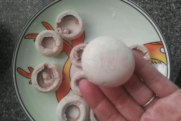 蘑菇小碗丸子的做法图解4