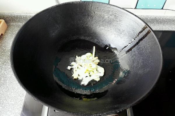 荷包蛋面条的做法图解3