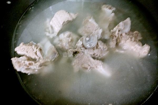 韩式土豆排骨汤的做法图解7