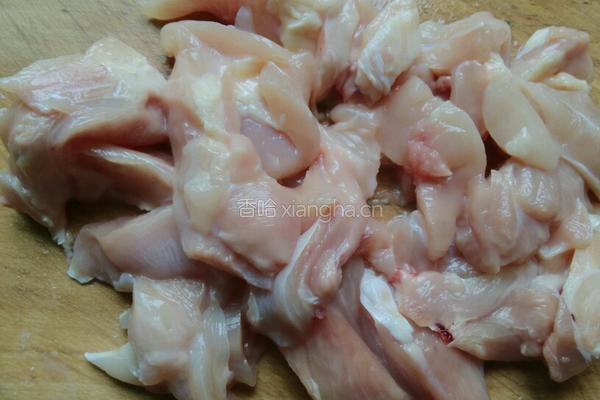 糖醋鸡肉的做法图解1