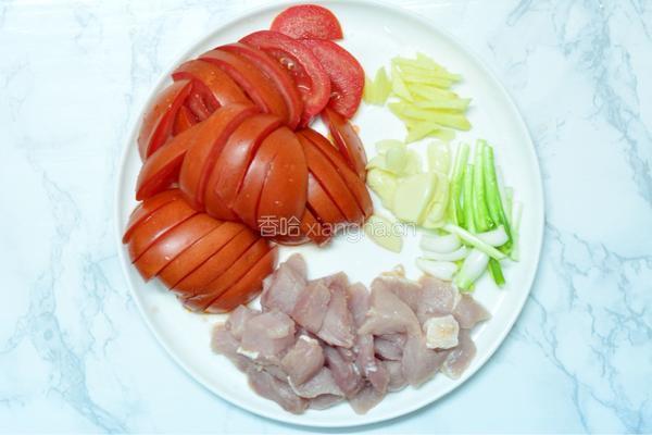 番茄肉汤的做法图解1