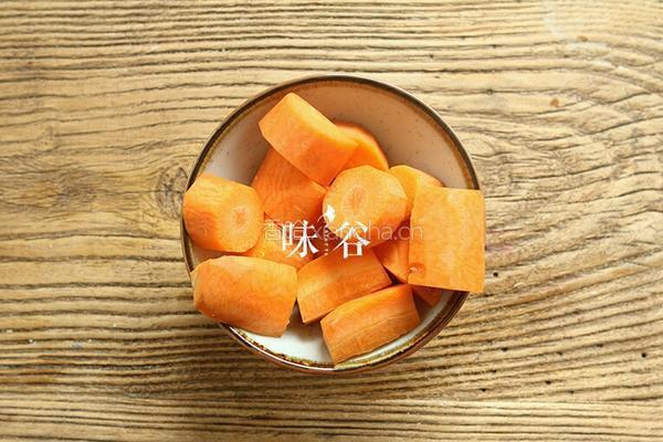鱼腥草猪骨汤的做法图解4