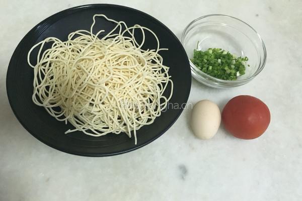 西红柿鸡蛋面的做法图解1