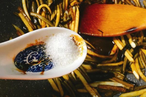 茭白炒鳝丝的做法图解13