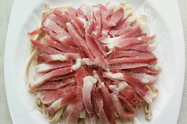 千张蒸咸肉的做法图解3