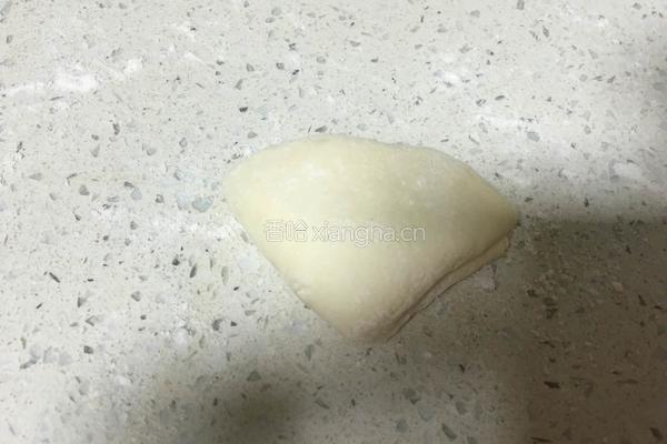 猪手(招财)花卷的做法图解7