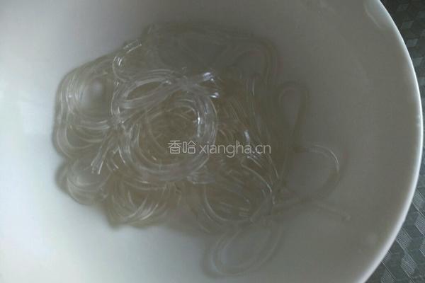 蒜茸苦菊拌晶粉的做法图解4