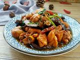 香菇炖鸡块的做法[图]