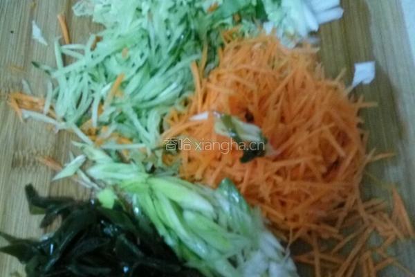 五菜煎饼的做法图解1