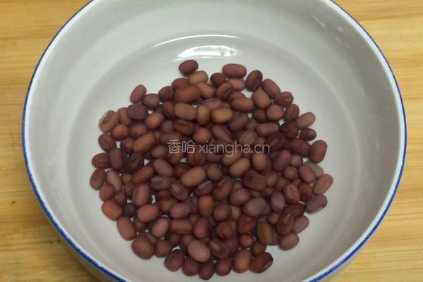 火龙果红豆奶昔的做法图解1