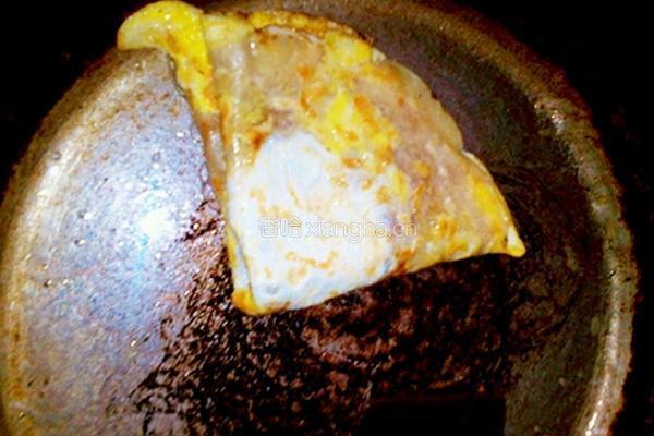 烙饼摊鸡蛋的做法图解10