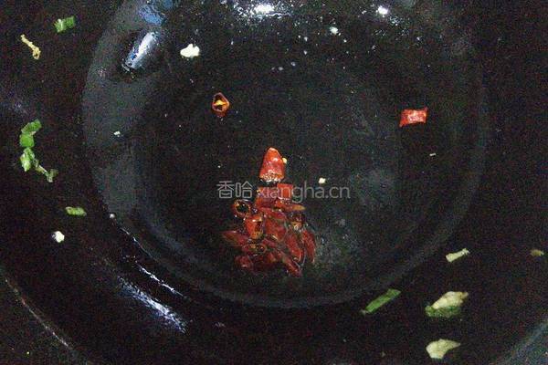 大葱炒木耳的做法图解3