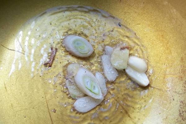 三丝炒豆腐皮的做法图解3