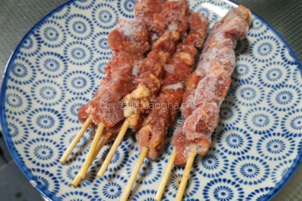 微波炉烤羊肉串的做法图解2