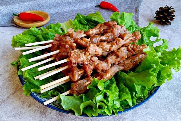 微波炉烤羊肉串