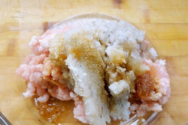 三鲜虾仁馄饨的做法图解7