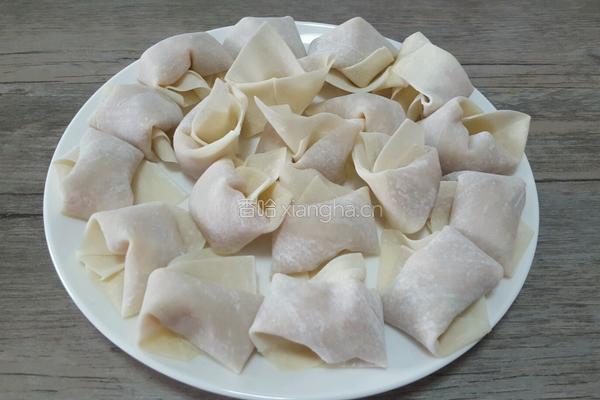 三鲜虾仁馄饨的做法图解11