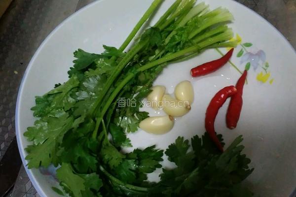 傣味凉拌木耳的做法图解5