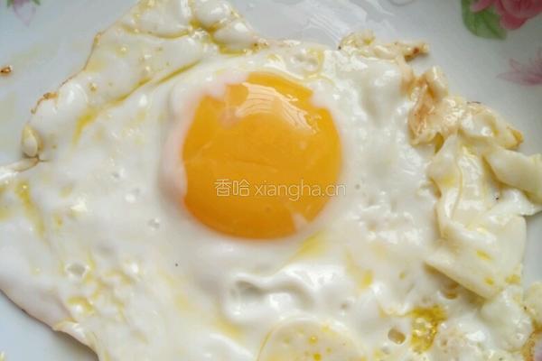 西红柿鸡蛋大虾面条的做法图解1