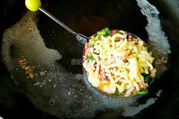 煎蛋火腿披萨的做法图解10