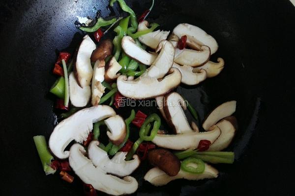 烤麸香菇黑木耳的做法图解6
