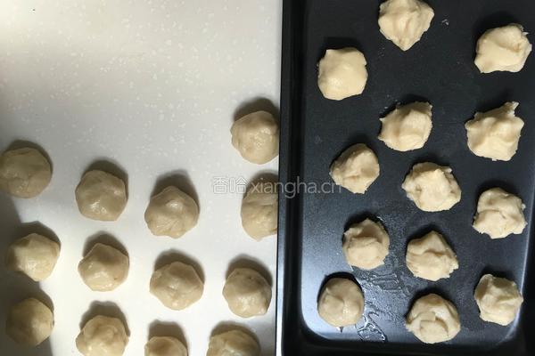 蛋黄酥的做法图解3