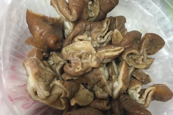 炒花肠的做法图解1