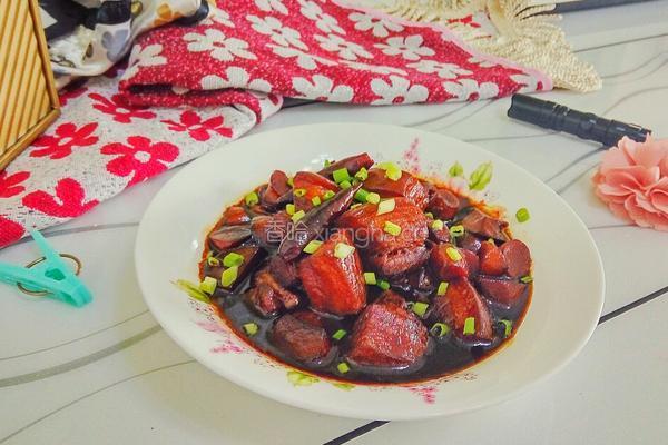红烧肉炖蘑菇的做法图解15
