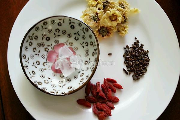 杞菊决明子茶的做法图解1