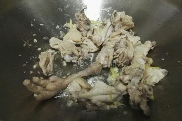 青椒童子鸡的做法图解5