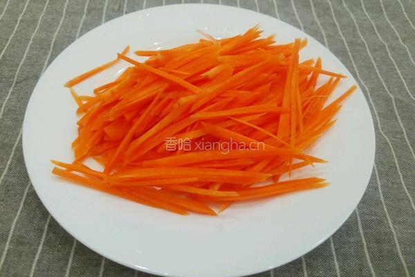 胡萝卜炒土豆的做法图解3