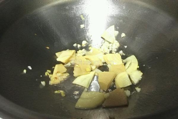 马齿苋瘦肉笋干汤的做法图解4